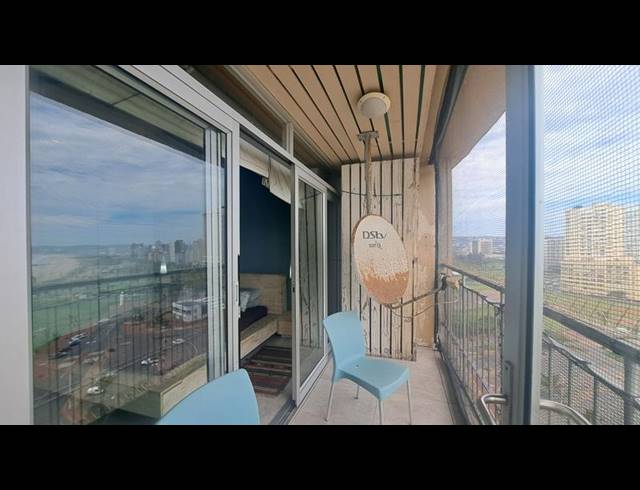 2 BEDROOM APARTMENT FOR SALE IN NORTH BEACH